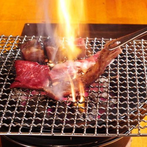 All-you-can-eat charcoal grilled meat from 3,993 yen