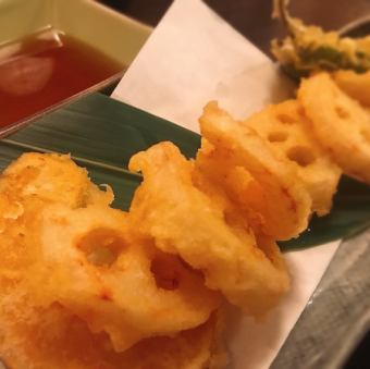 Deep-fried lotus root scissors / Kushikatsu (6 skewers)