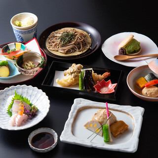 [Evening meal] Sarashina soba kaiseki course 5,500 yen (tax included)