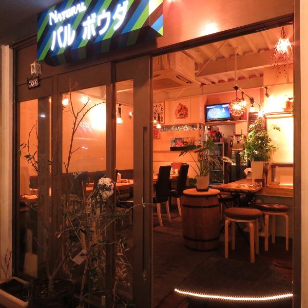 It is one of the attractions that you can easily get to because it is Sue from Nishi Dori! Spain Bar on the 2nd floor of the building is like a hiding place.Please enjoy the authentic taste once by all means