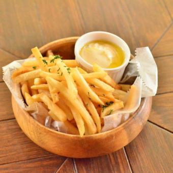 French fries with truffle mayonnaise