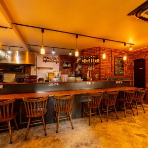 所有菜餚均在吧台座位處烹調。食物就在你面前烹製,所以觀看烹飪過程很有趣。廚師的精湛技藝在現場烹調的菜餚中展現得淋漓盡致。我們會回覆您的請求。我們將介紹當天的建議。請隨時與我們聯繫。#大阪 #高槻 #高槻市 #高槻午餐 #宴會 #義大利 #女孩之夜 #約會 #午餐