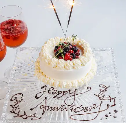 【週年紀念及生日】週年紀念套餐 | 包含整個蛋糕及慶祝飲品：¥5,500