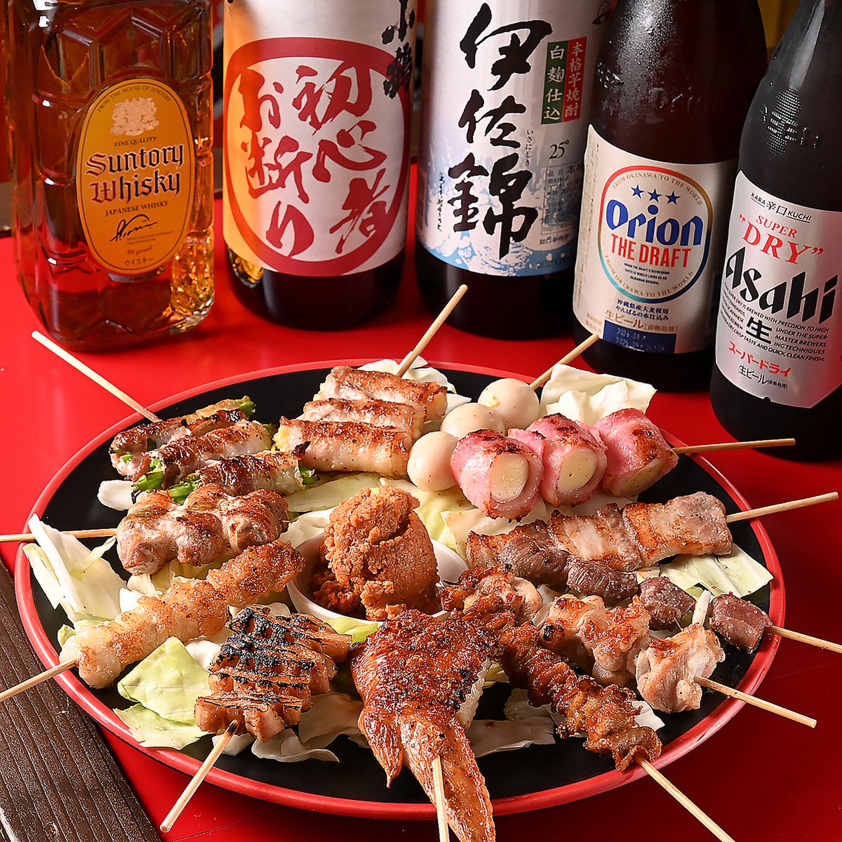 大将が腕を振るう、焼き鳥と厳選されたお酒が織り成す至極の味わいを堪能しよう!