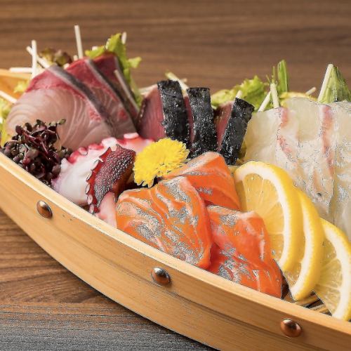 Enjoy both meat and fish in luxury! Enjoy a blissful time.