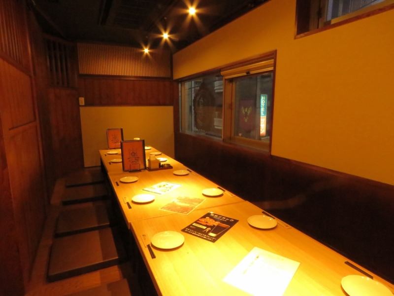 [Horigotatsu seats] All tatami mats are horigotatsu, perfect for banquets! Private rooms that can accommodate 4 to 17 people can be enjoyed without worrying about the surroundings! Suitable for various situations such as gatherings with friends, family and relatives. Available♪