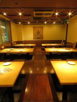 A popular sunken kotatsu where you can relax.It's a cozy space that makes you want to stay longer♪ Relax in the open and comfortable sunken kotatsu seats!