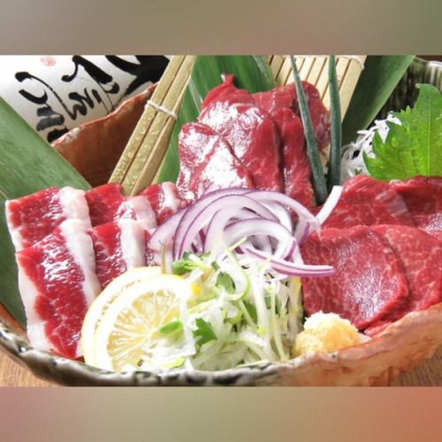 馬刺し 二点盛り