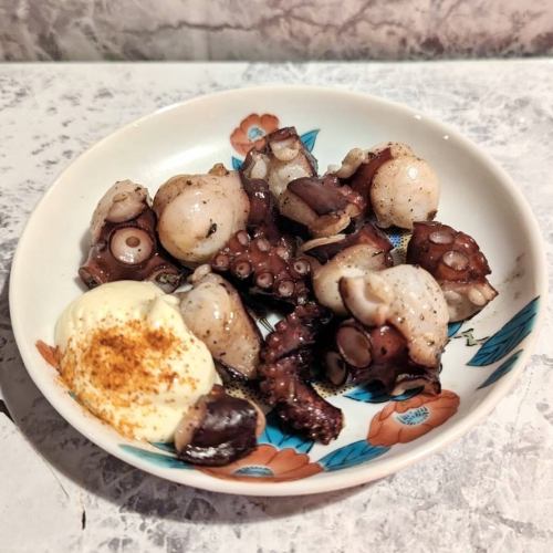 ぶつ切り蛸の炭火焼き
