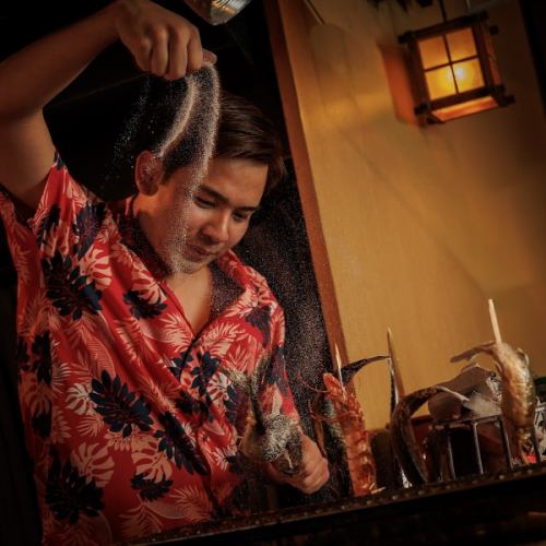 炭火で魅せる本格逸品料理