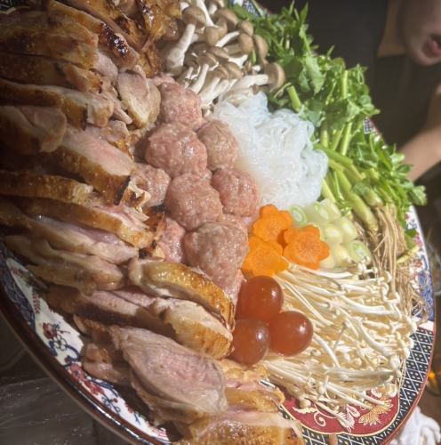 地鶏タタキ白湯すき焼き(ご注文は二人前~)