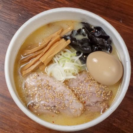 Ajitama shio ramen