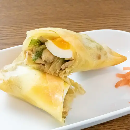 とろーり玉子のすき焼き春巻き 1本