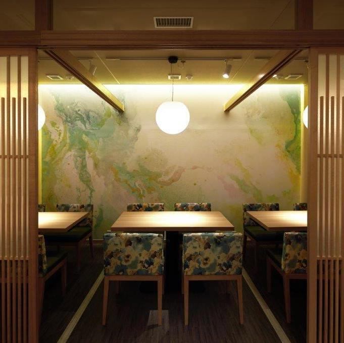 和モダン調な洗練された店内で寛ぎのひと時を。※画像はイメージ