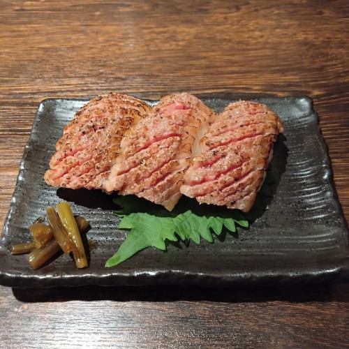 炙り肉寿司