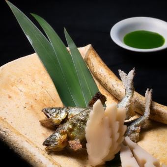 近江の極懐石　滋賀県産の食材のみ、近江ならではの、懐石料理です