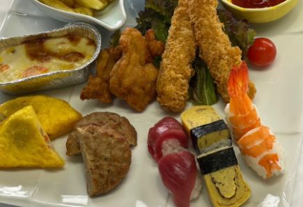 Children's lunch (with sushi) 2,300 yen (tax included)