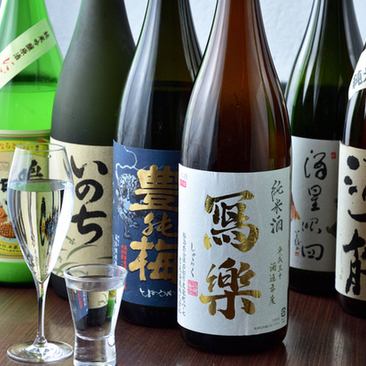 Carefully selected sake from 40 sake breweries nationwide