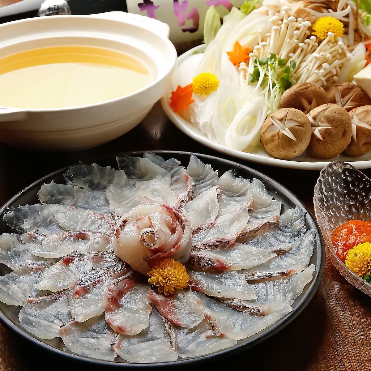 Delivered directly from the central wholesale market! A variety of fresh seafood dishes that go perfectly with sake!