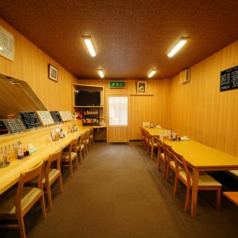 10名様～18名様まで貸切も承っております！会社宴会や地元飲みなどに是非ご利用ください！