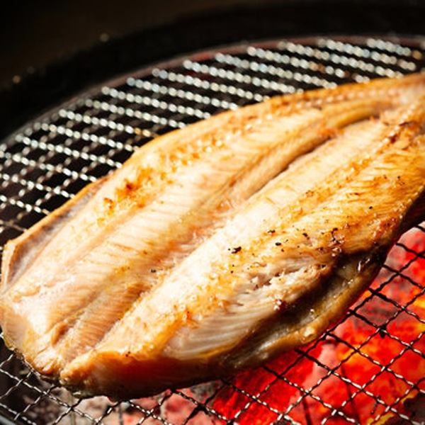 【九州各地の郷土料理を堪能】熊本名物馬刺しや福岡胡麻カンパチなどお酒に合う名物料理がたくさん◎