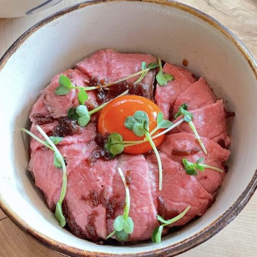 Homemade roast beef bowl