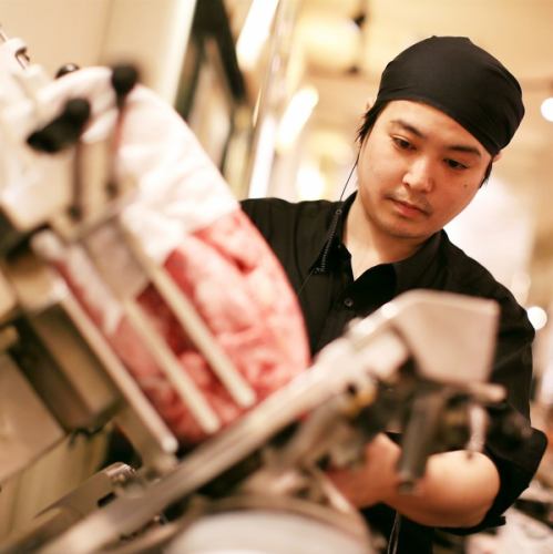 厳選された素材を職人の技で