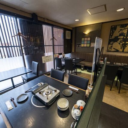 宴会も可能となっております！三階は最大34名収容可能となっております！