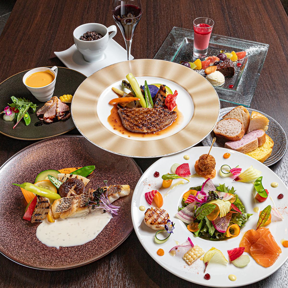 旬菜や黒毛和牛、厳選食材を使ったコース料理が中心。街のお洒落なフレンチレストラン