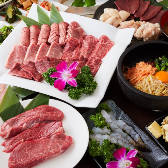 Our recommended standard banquet course, 16 dishes total, 4,500 yen (tax included)