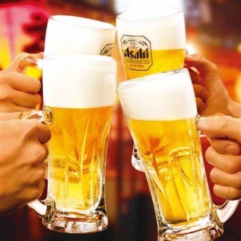 All-you-can-drink draft beer! Cheers with everyone!