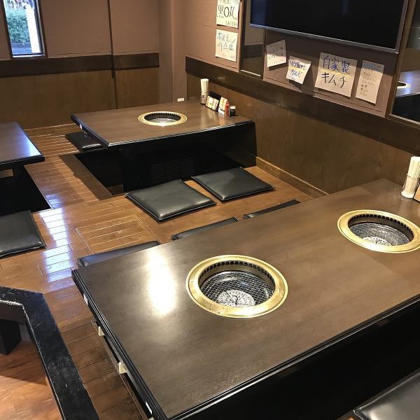 [Table 4 seats x 6 tables] Please use it at various banquets of groups such as drinking parties and New Year's parties.There are course dishes starting from 2500 yen.The course is only +2000 yen and you can get an all-you-can-drink for 2 hours.