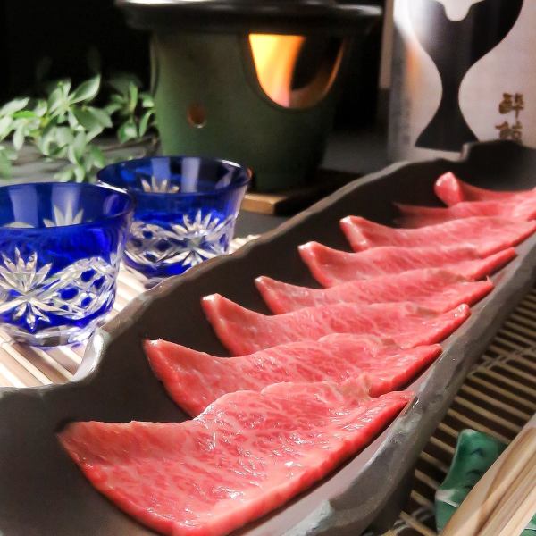 鮮度・品質には絶対の自信あり。とろけるお肉は極上の逸品！肉本来の美味しさをご堪能下さい！！