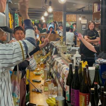 ≪4～40名様◎≫【優勝や！タイガース祝勝会コース】【90分飲み放題付　備前黒牛のもつ鍋含む