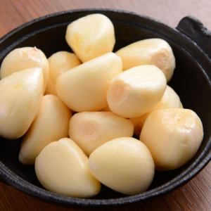 Grilled garlic