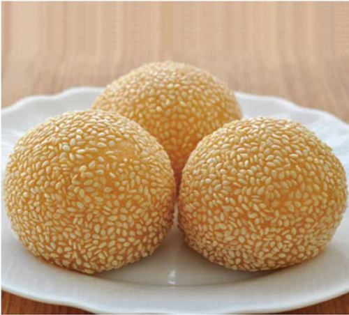 Sesame dumplings