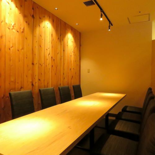 Complete private rooms are also available!