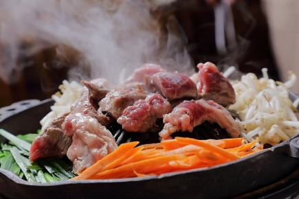 【90분 음료 무제한 포함】램 램프나 서포크 크로스 등 전 9품 8000엔 코스