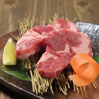 生ラム肩ロース100g