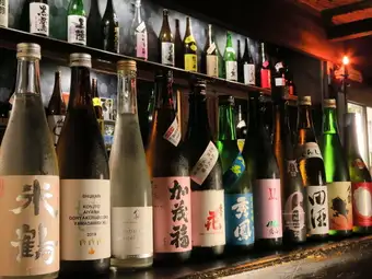 岩手の地酒などを楽しめます!日本酒約40種や生ビールなどもOKで、120分飲み放題3,850円!
