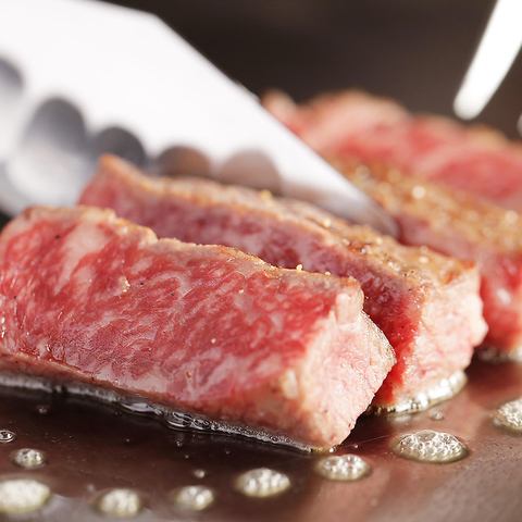 九州各県のご当地グルメ＆こだわりの肉料理が堪能できます！