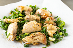 若鶏のゴマ塩いため