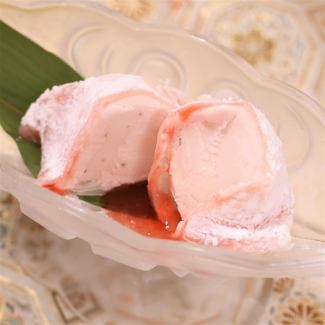 いちごアイス大福／いちじく・バニラアイス大福