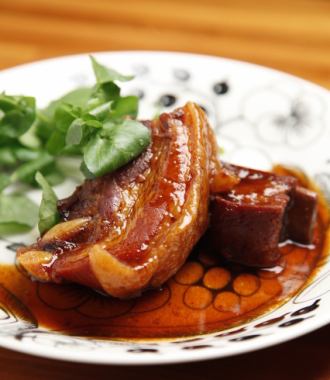 New Year's Party "Melty Spare Ribs Course" with all-you-can-drink of 60 kinds of drinks including draft Yebisu ★ 2 hours, 6 dishes, 5,500 yen ※Private party for 40 people or more◎