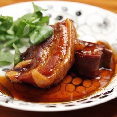 《토로토로 스페어 리브 코스☆프리미어 신년회》 해외 통생 맥주 3종 등 65종 음료 무제한 ★2H6품 6500엔