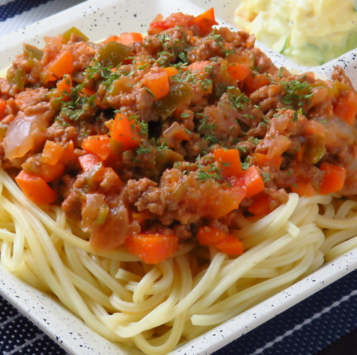 自家製ミートソーススパゲッティ
