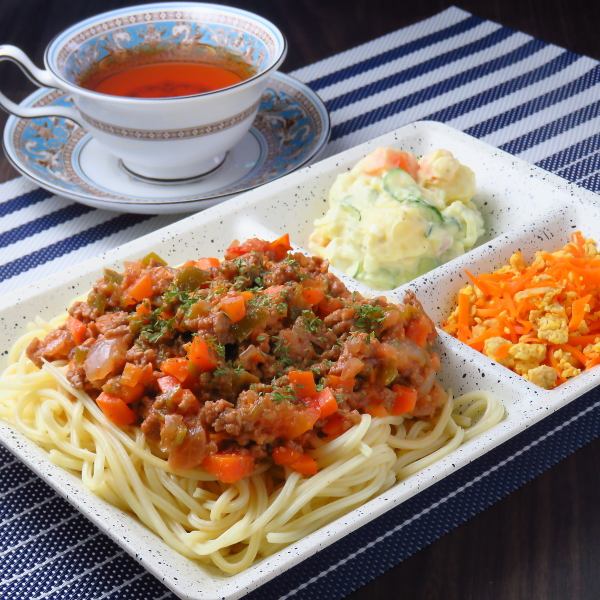 【やみつきになる美味しさ！こだわりが詰まった特製ミートソース！】自家製ミートソーススパゲッティセット
