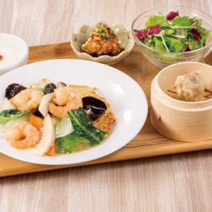 Shrimp fried noodle set