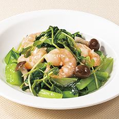 Lightly seasoned stir-fried shrimp and two kinds of green vegetables