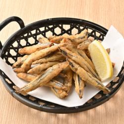 Deep-fried silver-stripe round herring